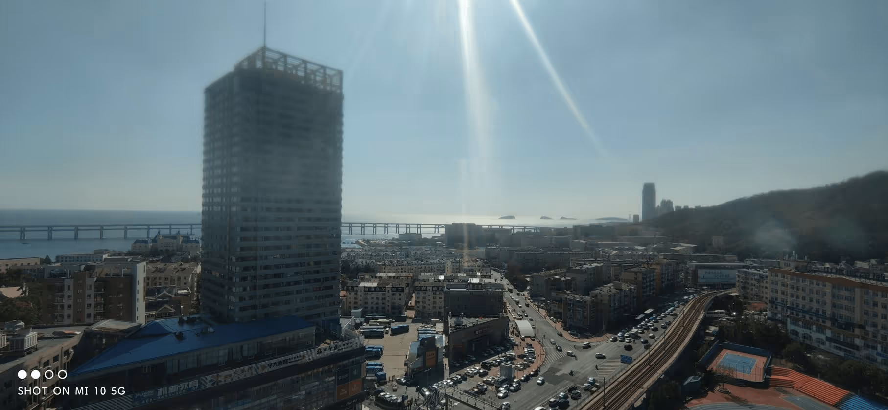 这是我在大连的最后一个住所,不到一公里外就是大海,事实上由于海面反射,中午室内超级的热。